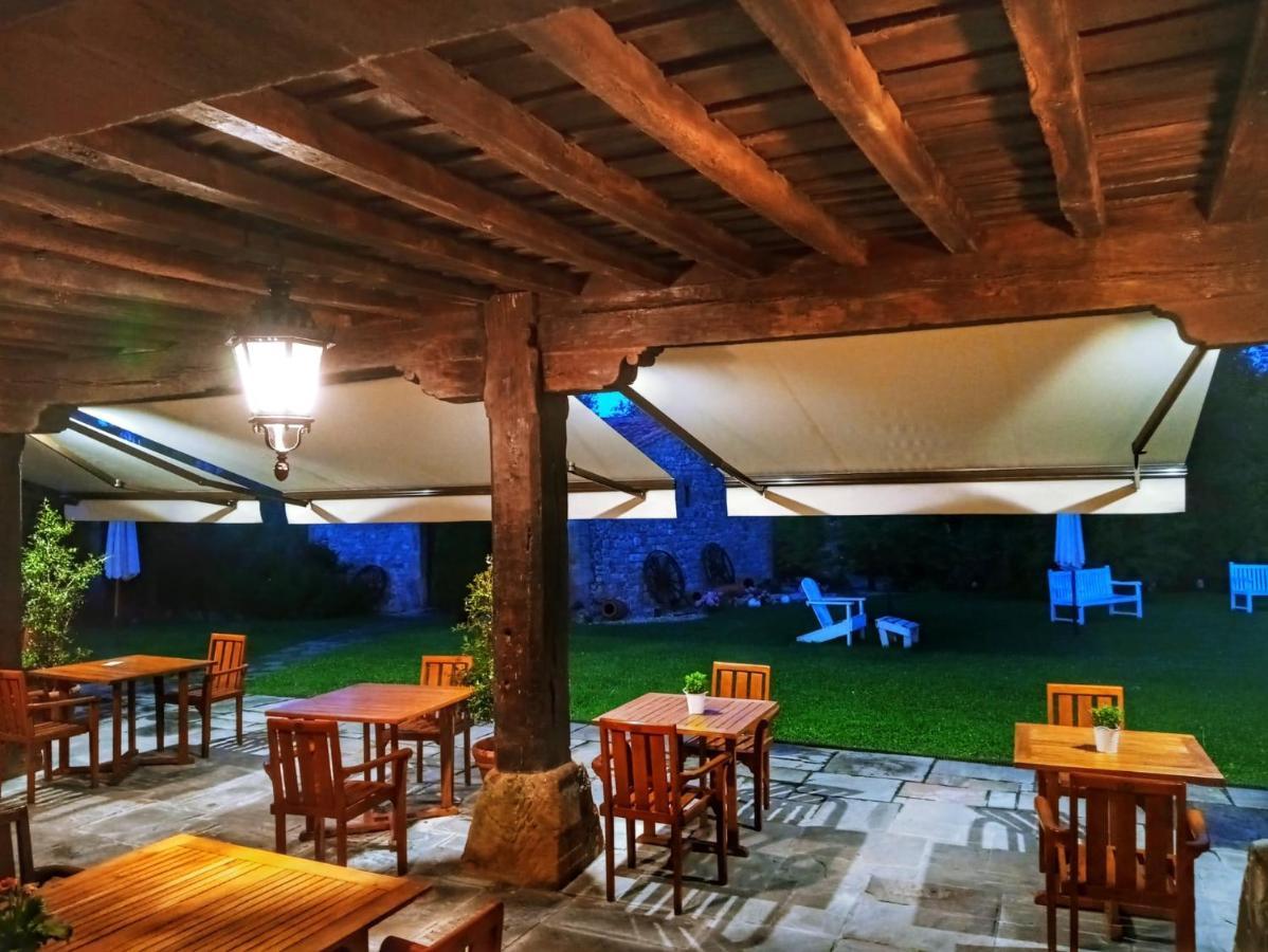 Palación de Toñanes Exterior foto